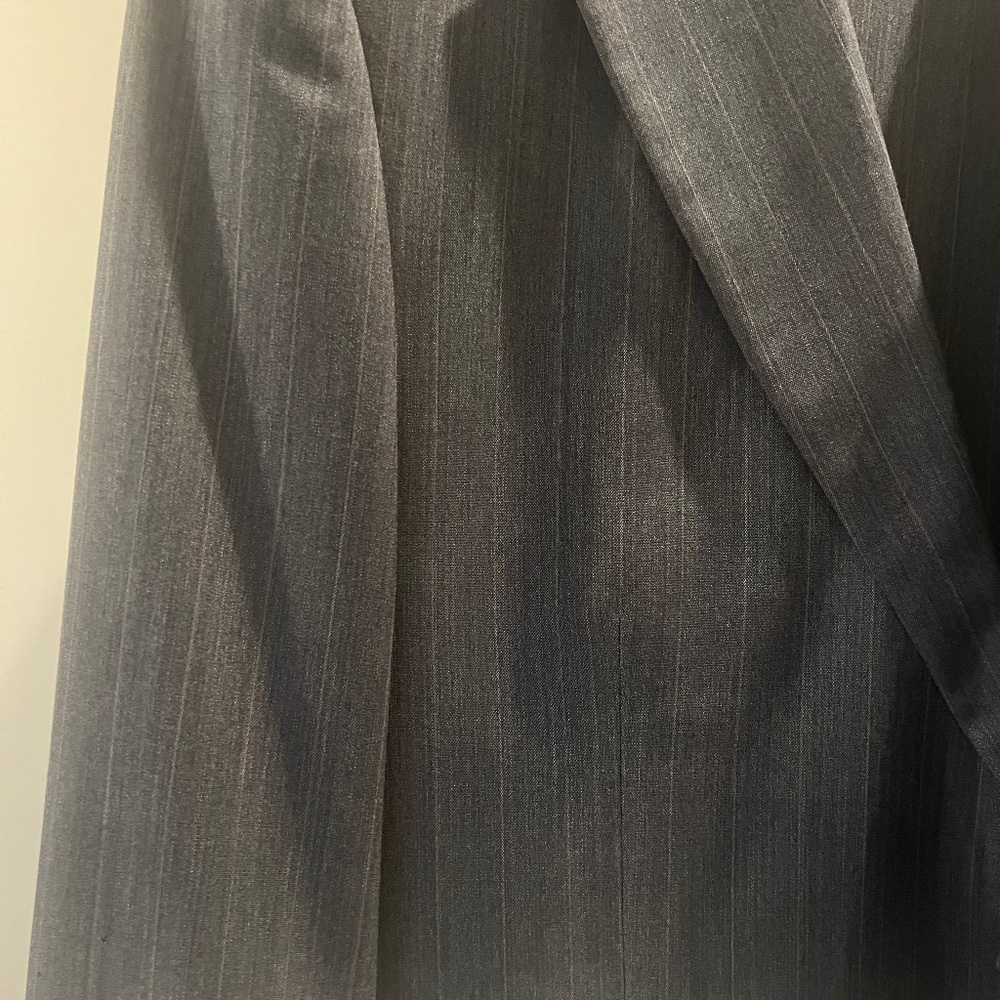 Grey Pinstripe Custom Suit 100% lightweight wool 42R